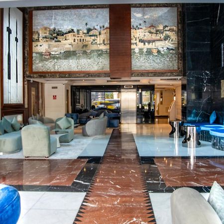 Social Hotel Formerly Byblos Дубай Екстериор снимка