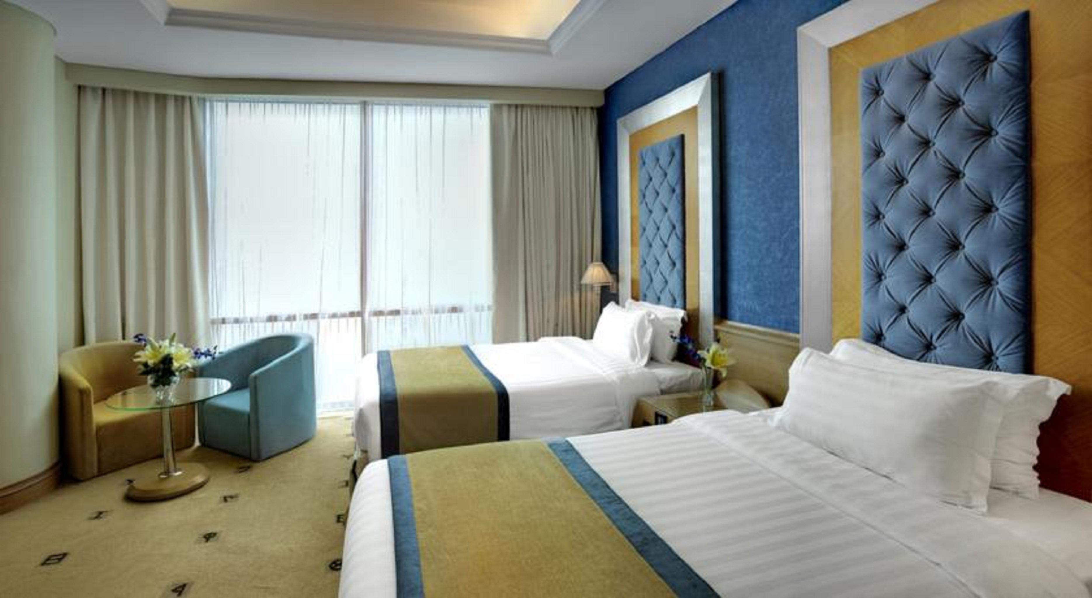 Social Hotel Дубай Екстериор снимка